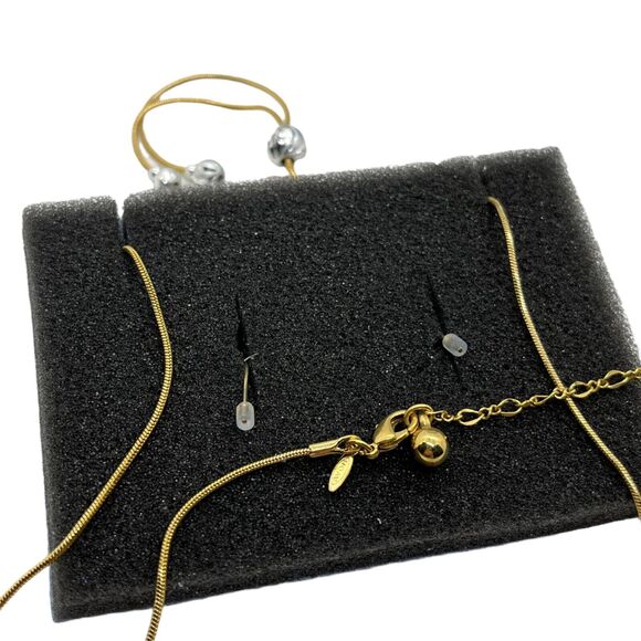 Avon Diamond Cut Accented Two-Tone Lariat Necklace, Pendant & Earrings Box 2001 - Picture 7 of 13